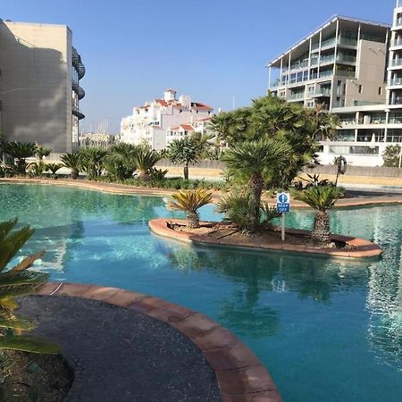 Three Bedroom Flat At Ocean Village ยิบรอลตาร์ ภายนอก รูปภาพ